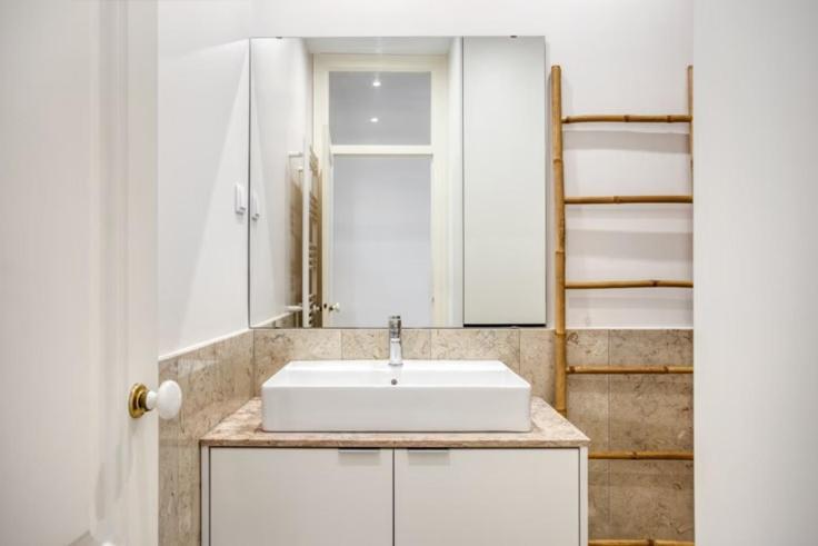 Quarto Com Banheiro Privativo Na Baixa Lisboa Eksteriør bilde